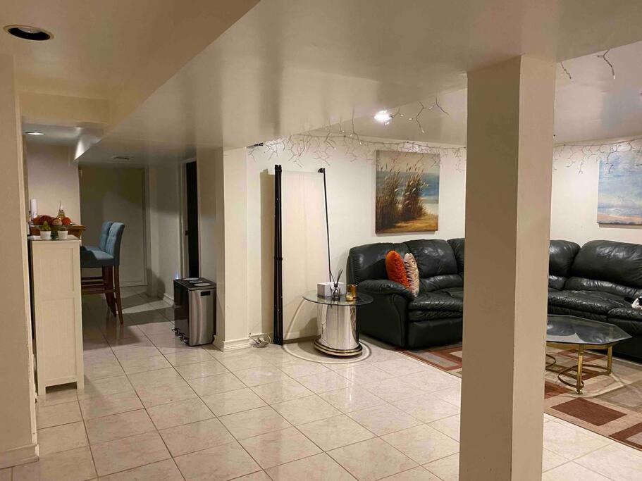 Treasure In Queens Apartment New York City Exterior photo