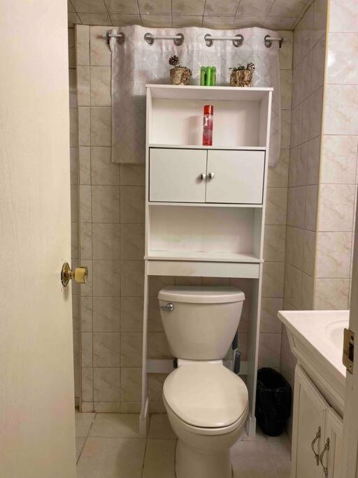 Treasure In Queens Apartment New York City Exterior photo